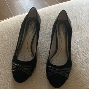 LifeStride Pumps